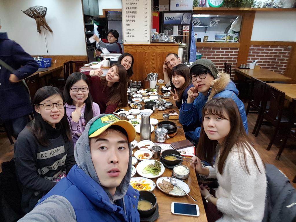 Comeinn Guesthouse Hongdae - Female Only Seoul Exteriör bild